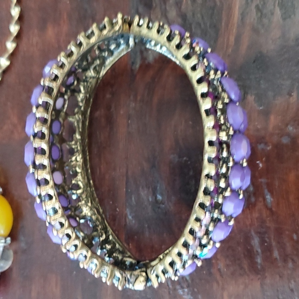 GIRL POWER PURPLE BRACELET - Picture 4 of 8